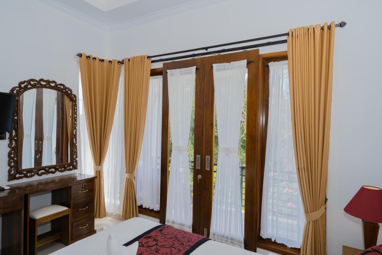 Lo Sari Bungalow Batununggul Extérieur photo